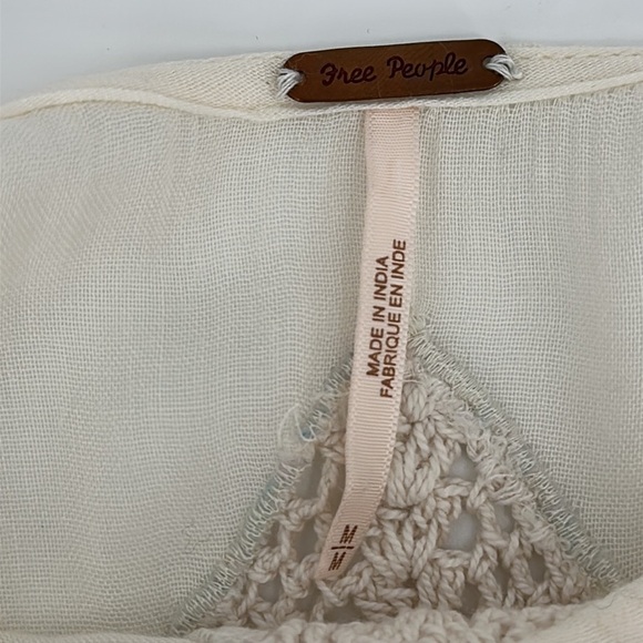 Free People Ivory Lace Crochet Patchwork Tunic Shirt Size Medium - Picture 5 of 11